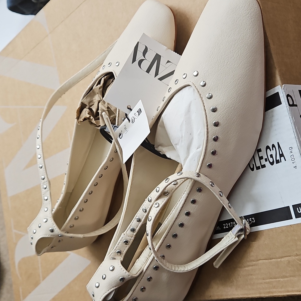 Sz 8, 9 Zara Studded Ankle Strap Ballet Flats New - Picture 2 of 10